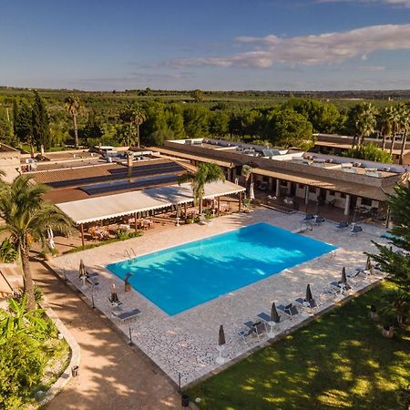 Hotel Masseria Le Pajare เปรสซิกเช ภายนอก รูปภาพ