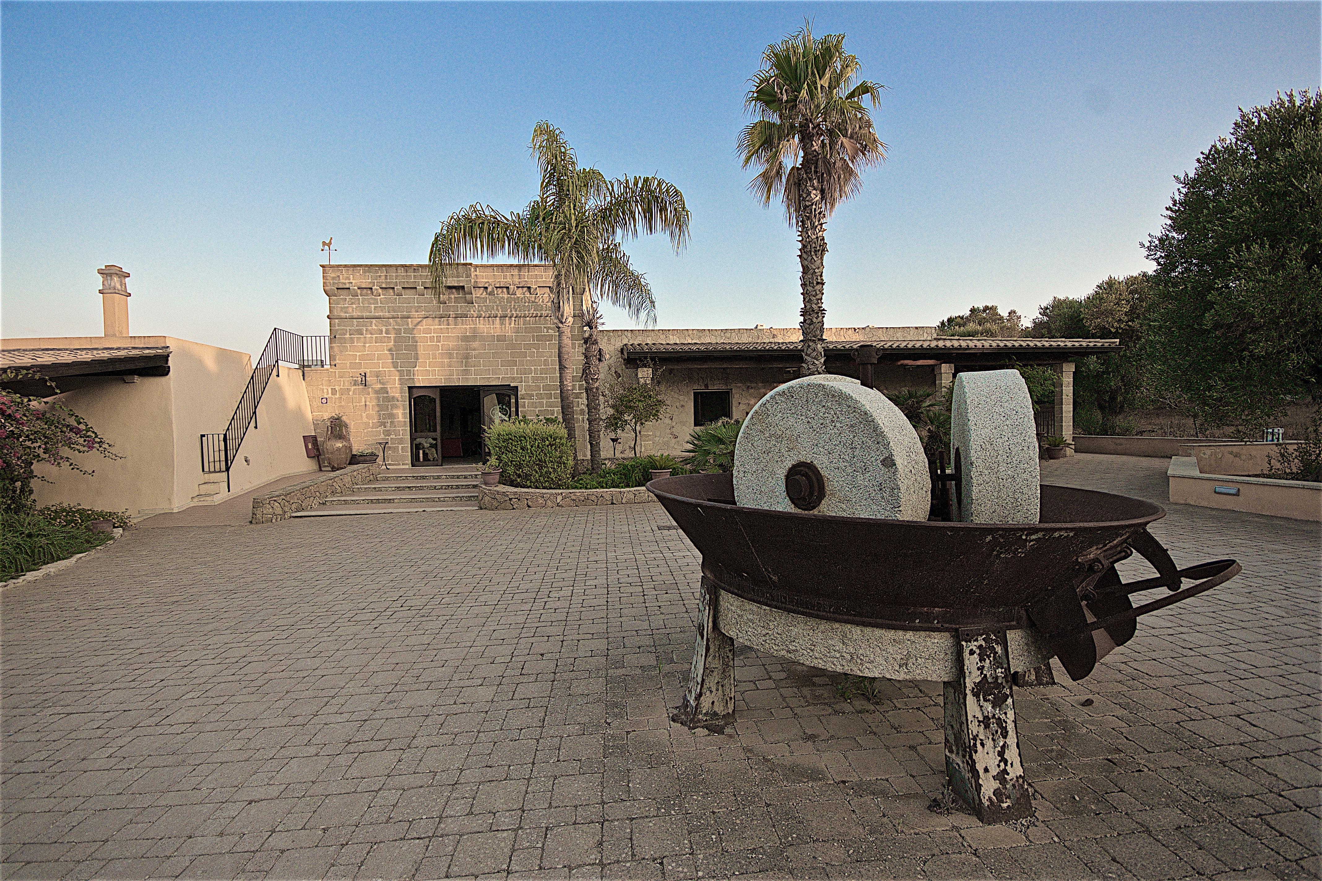 Hotel Masseria Le Pajare เปรสซิกเช ภายนอก รูปภาพ