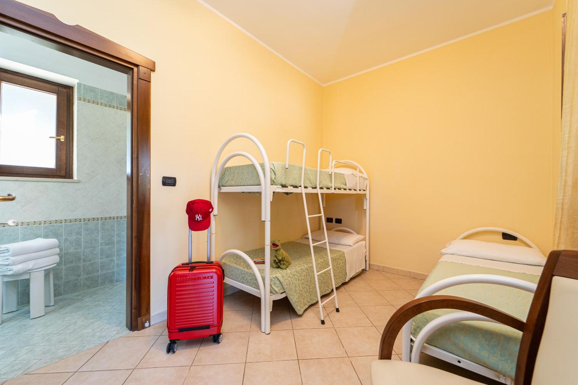 Hotel Masseria Le Pajare เปรสซิกเช ห้อง รูปภาพ