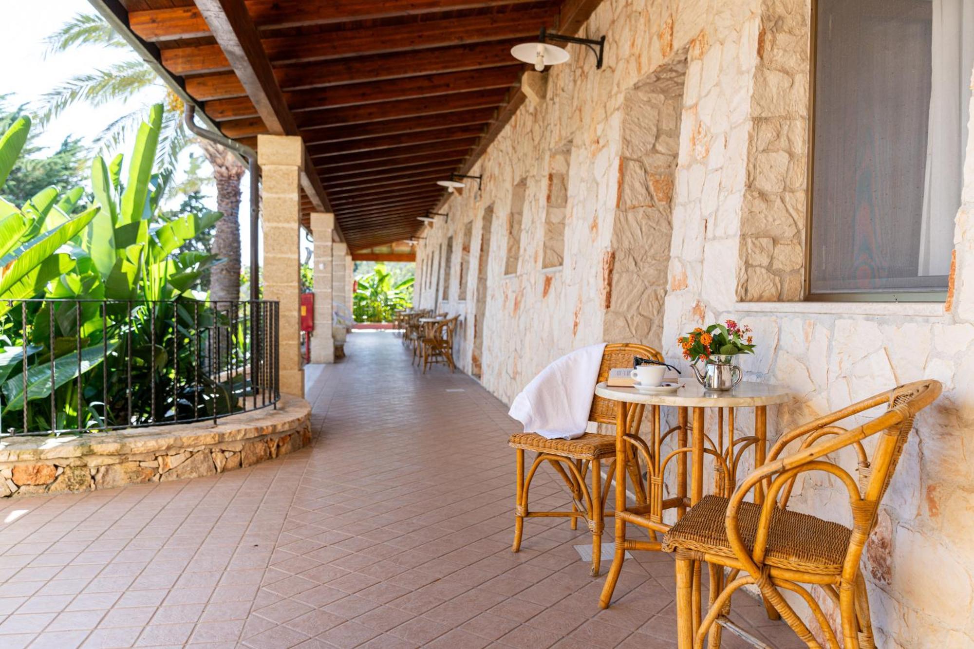 Hotel Masseria Le Pajare เปรสซิกเช ห้อง รูปภาพ
