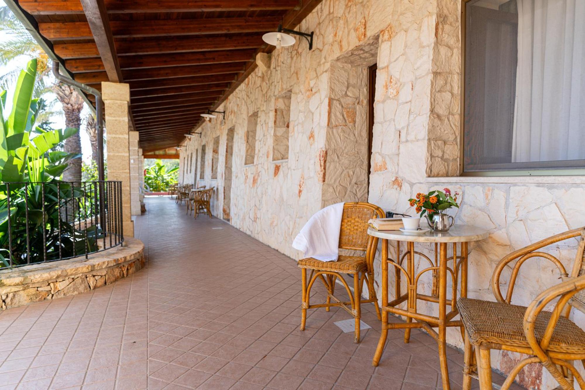 Hotel Masseria Le Pajare เปรสซิกเช ห้อง รูปภาพ
