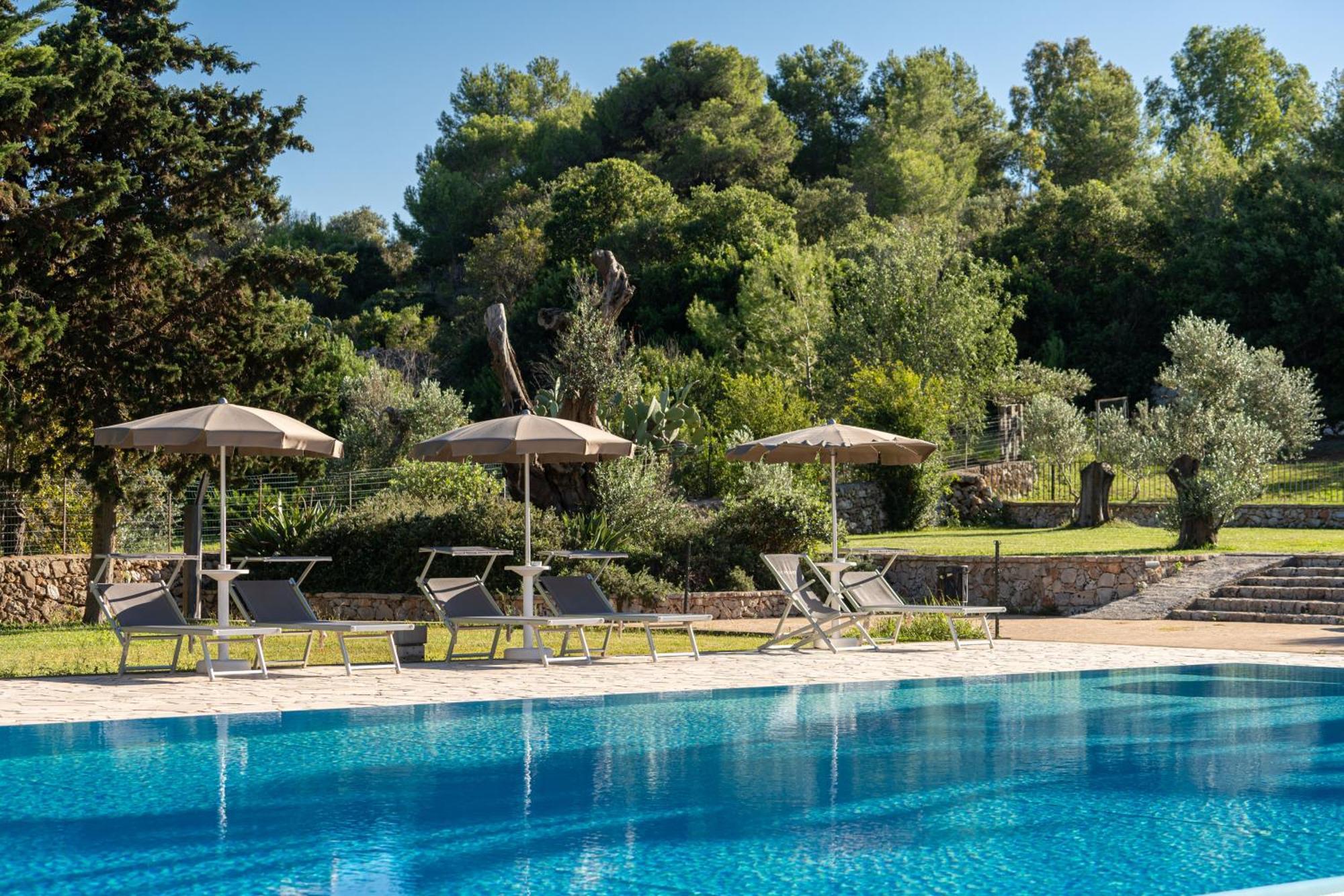 Hotel Masseria Le Pajare เปรสซิกเช ภายนอก รูปภาพ
